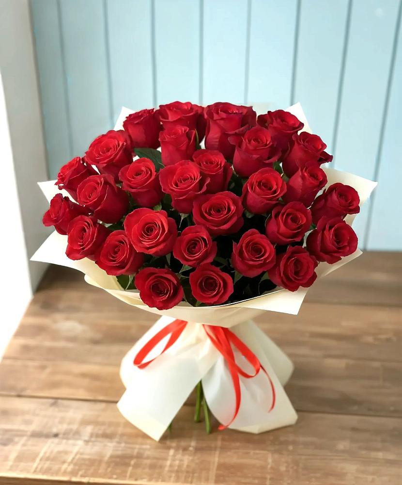 Букет 29 Красных роз в Таврическом