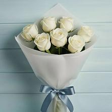Букет 7 Белых роз Эдлесс Лав в Таврическом