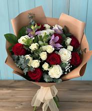 Букет цветов из:  Розы и Альстромерии в Таврическом