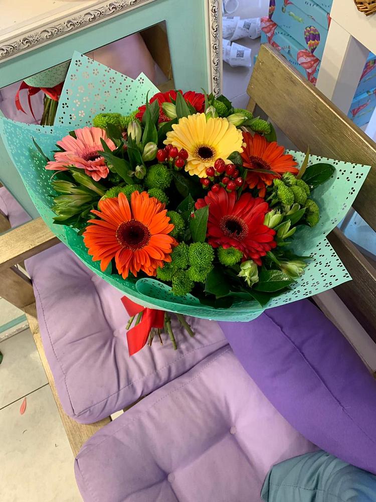 Букет цветов из: Герберы, Хризантемы и Альстромерии в Таврическом