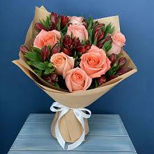 Букет цветов из:  Розы и Альстромерии в Таврическом