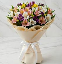 Букет цветов из:  Альстромерии #REPLACE_PRED# Таврическом