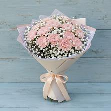Букет цветов из:  Гвоздики в Таврическом