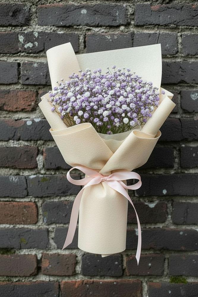 Букет цветов из: Гипсофила в Таврическом