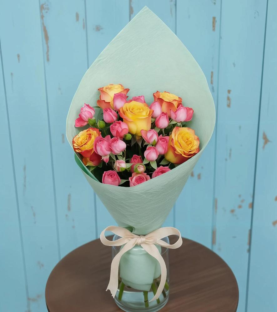 Букет цветов из: Розы в Таврическом