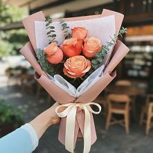 Букет цветов из:  Розы в Таврическом