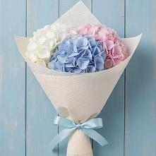 Букет цветов из:  Гортензия в Таврическом