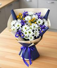 Букет цветов из:  Розы, Ирисы и Хризантемы #REPLACE_PRED# Таврическом