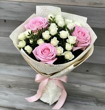 Букет цветов из:  Розы в Таврическом