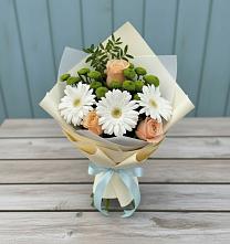 Букет цветов из:  Герберы, Розы и Хризантемы #REPLACE_PRED# Таврическом