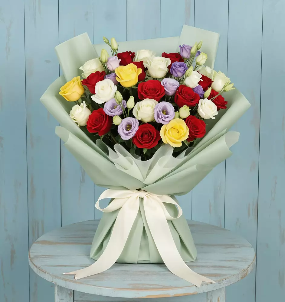 Букет цветов из: Розы в Таврическом