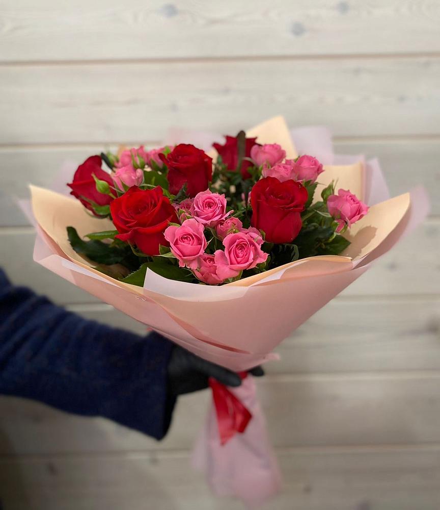 Букет цветов из: Розы в Таврическом