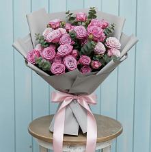 Букет цветов из:  Розы в Таврическом